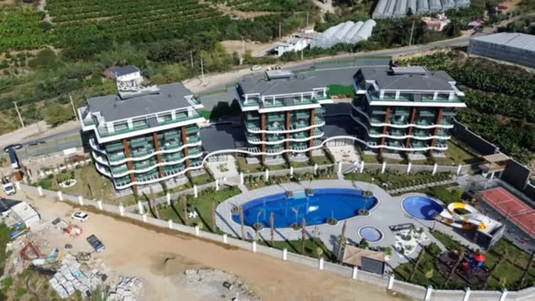 Alanya Kargıcak’ta Full Aktiviteli Kavı Velux Sıtesınde Modern 1+1 Daıre