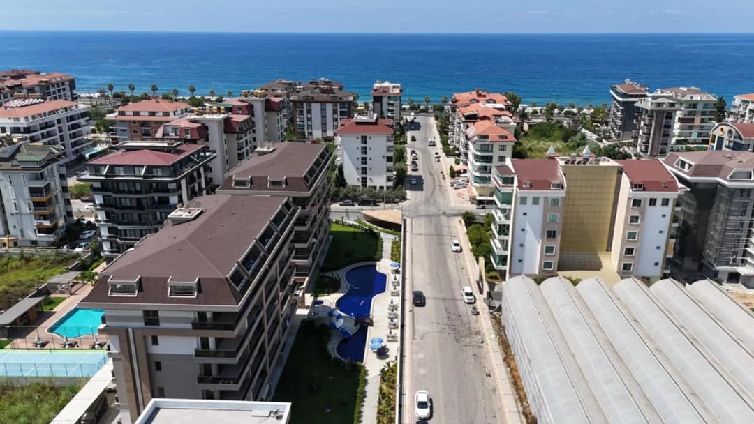 Kestel’de Denize 200 Metre Pia Royal Residence Satılık 3+1 Eşyalı Dubleks Daire