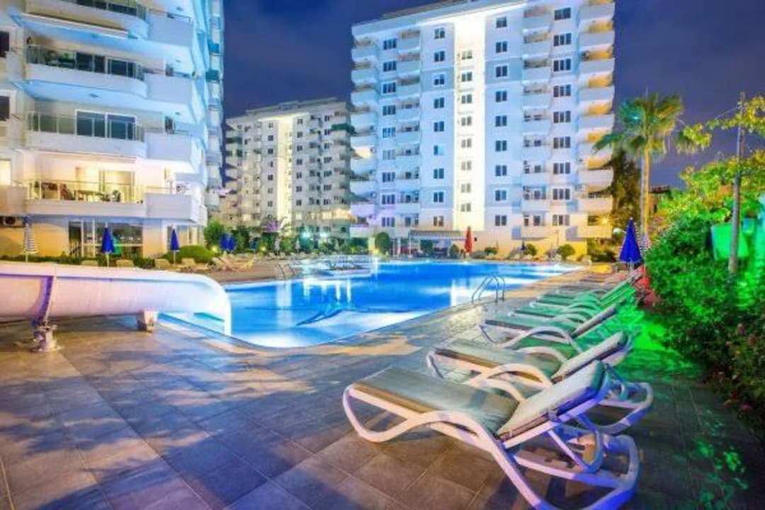 Alanya Tosmur Sea Star Resıdence Denize 100 Metre İkamete Uygun Satılık 2+1 Daire